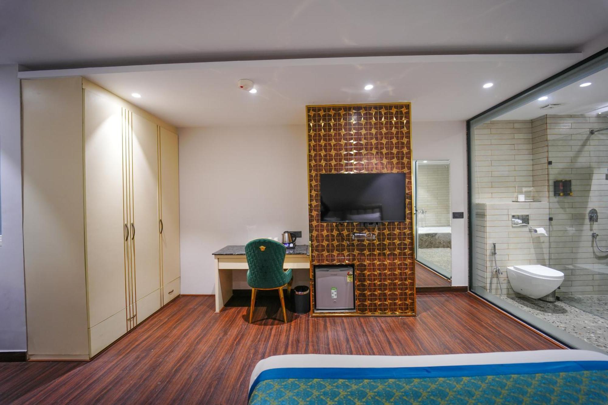 Clay Inn Hotels, Paschim Vihar Dillí Exteriér fotografie